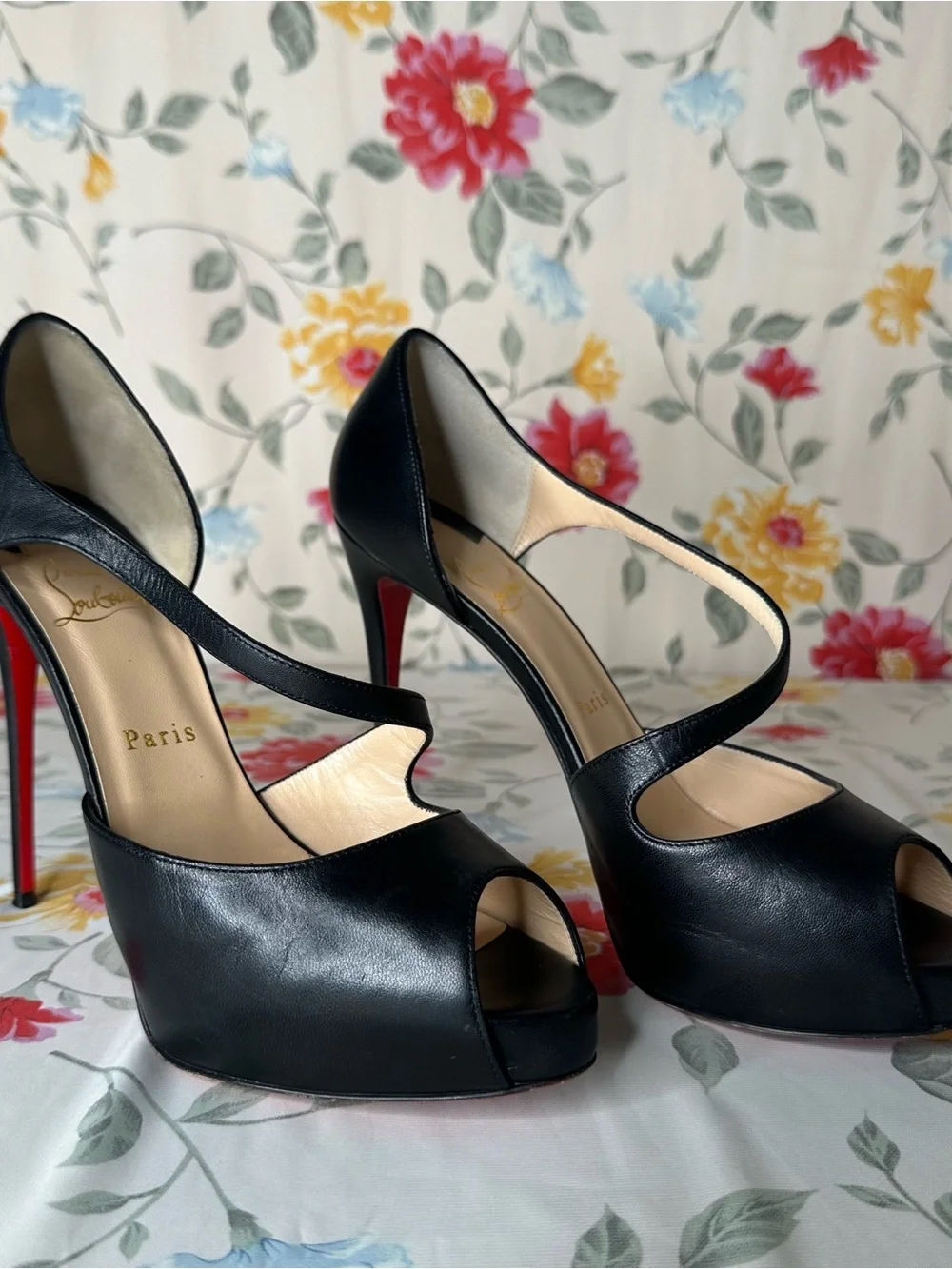 CHRISTIAN LOUBOUTIN- Authentic- Catchy Two 120 Kid Heels Great Condition Size 40